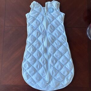 Unbranded White Quilted Baby Sleep Sack with Front Zipper